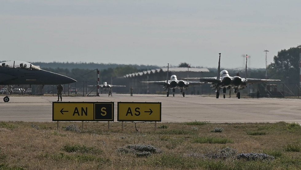 Glossar: Lakenheath {f:if(condition:'Die US-Luftwaffe nimmt am 26. August 2025 an einer Übung zur Kampfbereitschaft auf dem RAF-Stützpunkt Lakenheath teil.',then:'Die US-Luftwaffe nimmt am 26. August 2025 an einer Übung zur Kampfbereitschaft auf dem RAF-Stützpunkt Lakenheath teil.',else:'Glossar: Lakenheath'